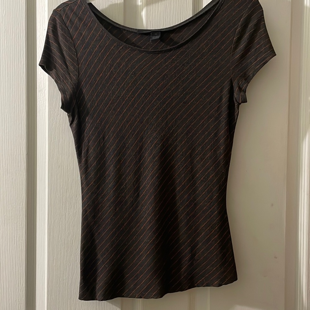 Express design studio brown and orange diagonal stripe shortsleeved tee Size M